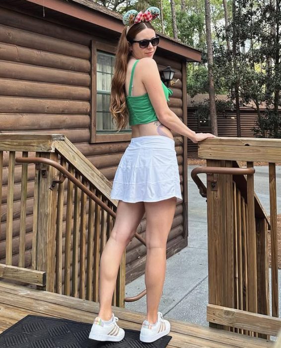  Nadia Foxx Measurements
